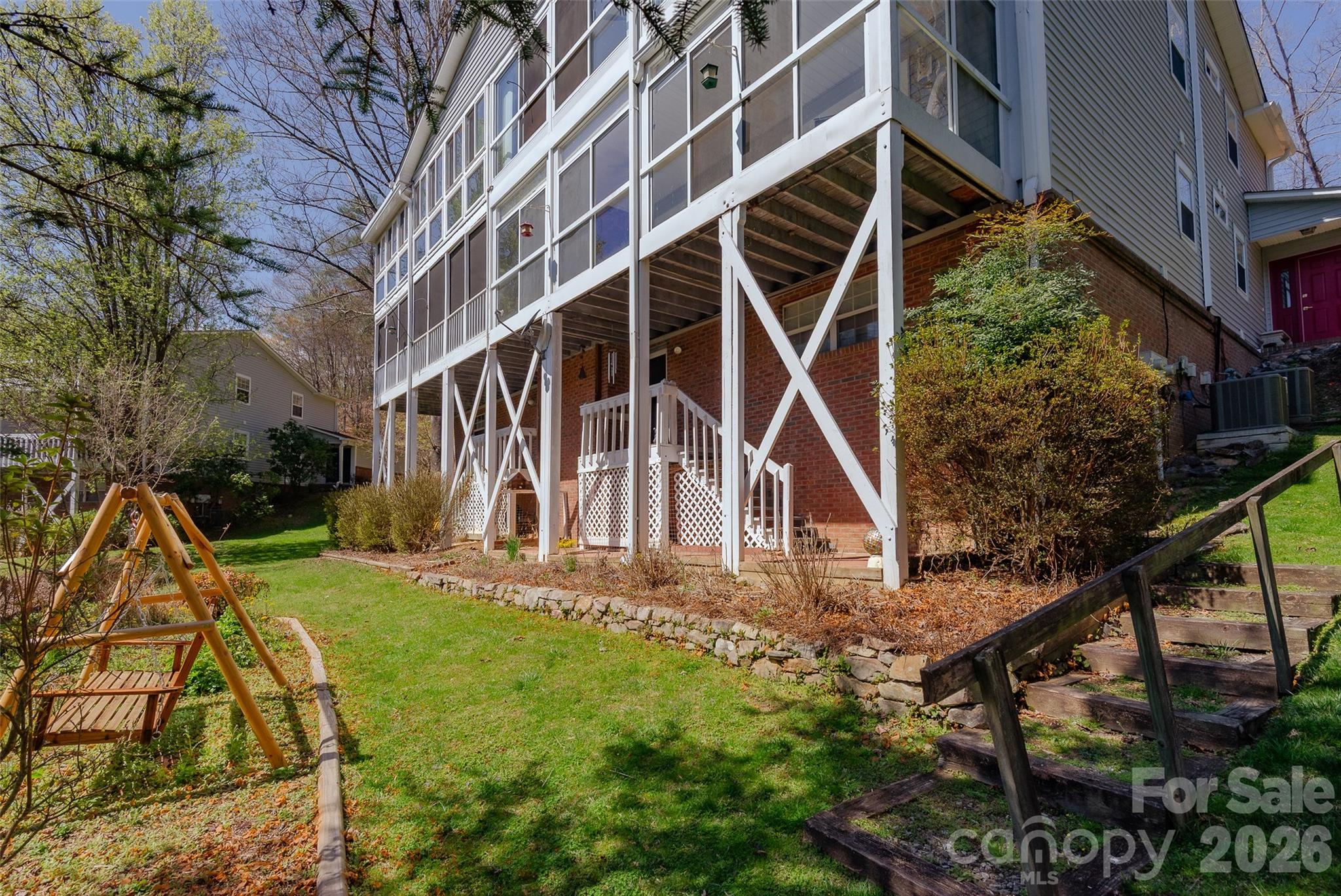 116 Lakeview Court Brevard, NC 28712 - Photo 37 of 43 front view of a house with a yard