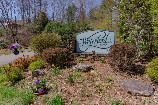 $350,000 | 116 Lakeview Court, Brevard, NC 28712