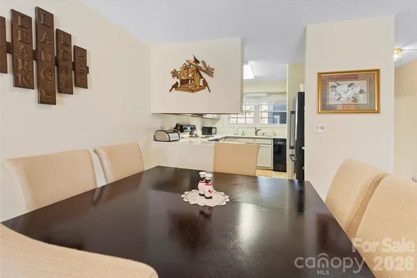 $350,000 | 116 Lakeview Court, Brevard, NC 28712