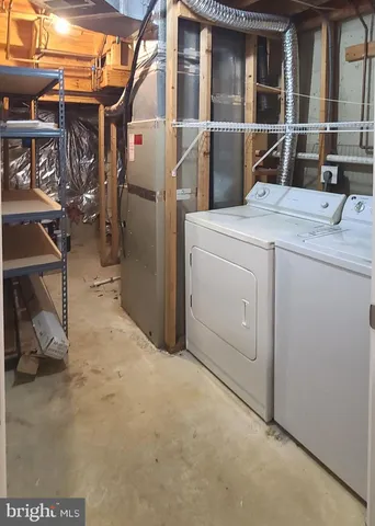 a view of a storage & utility room
