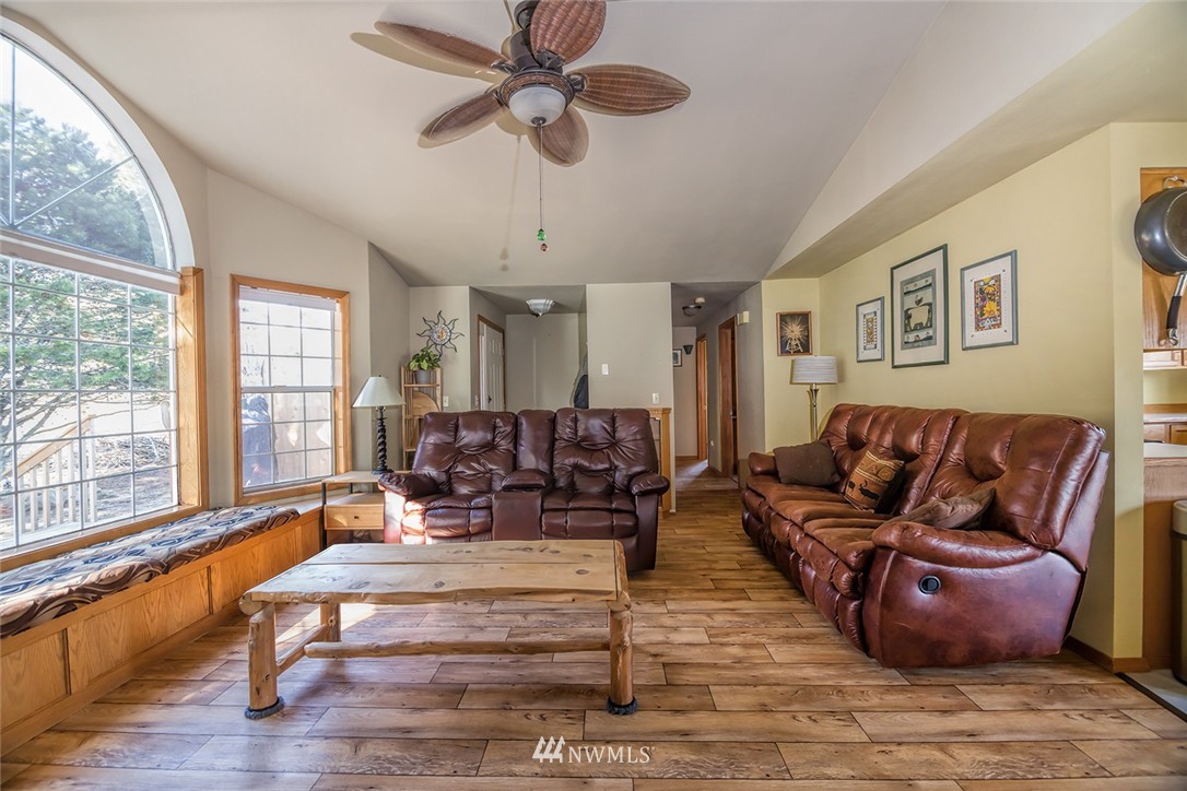 1200 Twin Lakes Road Cle Elum, WA 98922 - Photo 14 of 23 Gallery Image 14