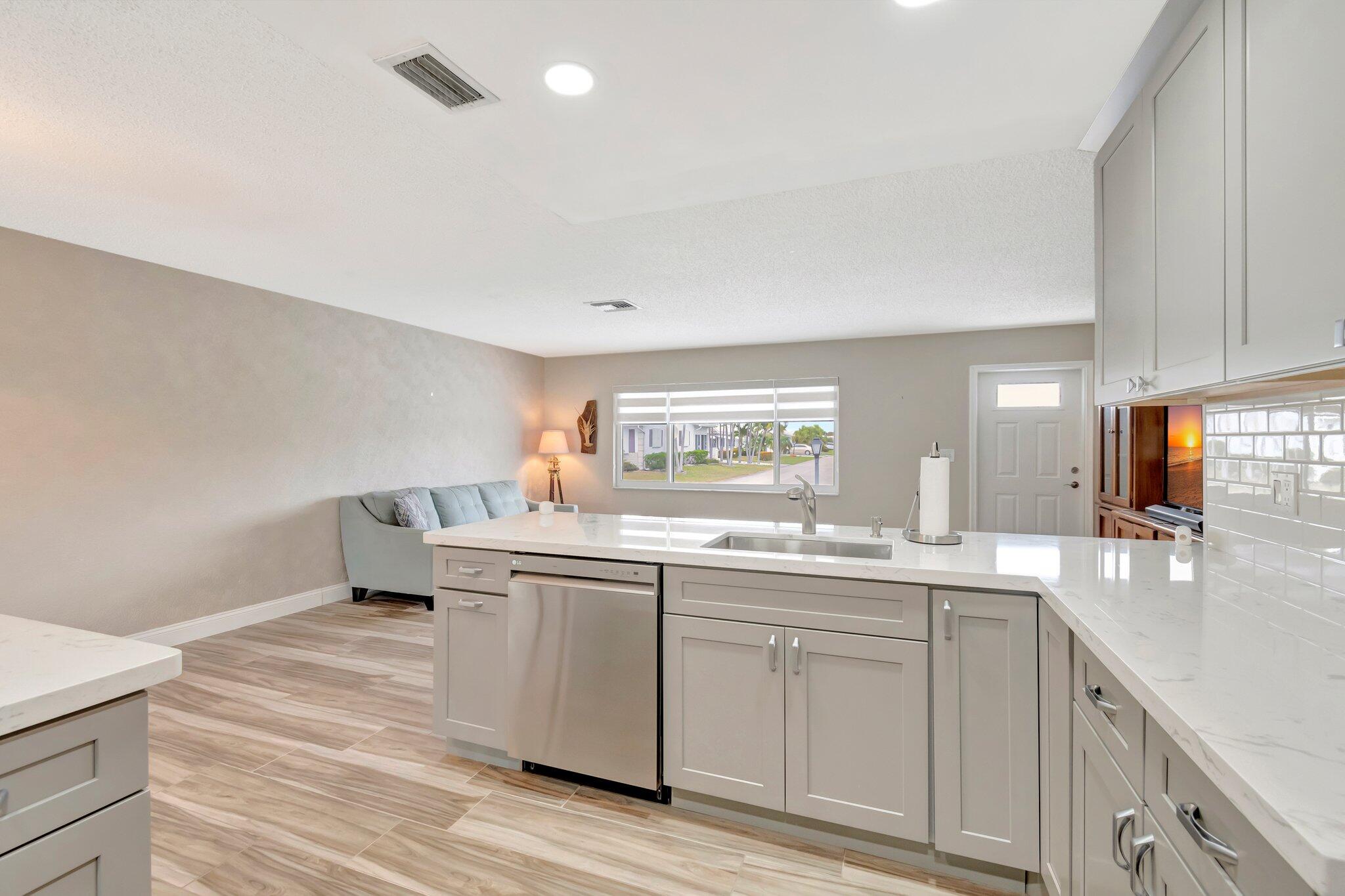 2012 Southwest 15th Street Boynton Beach, FL 33426 - Photo 12 of 54 17-web-or-mls-DSC_6340