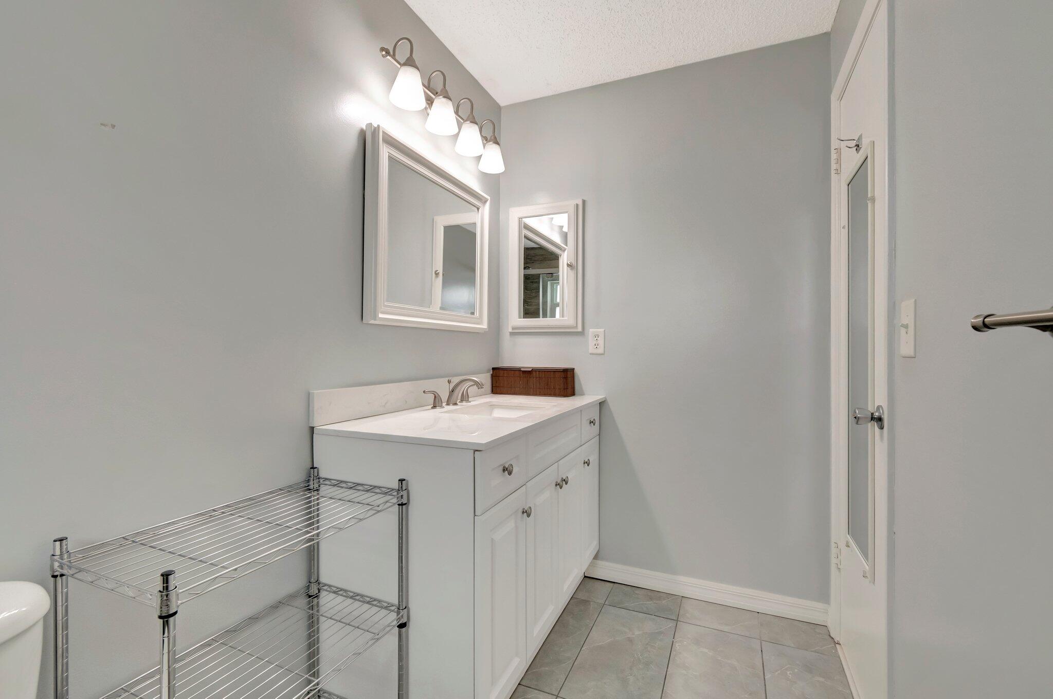 2012 Southwest 15th Street Boynton Beach, FL 33426 - Photo 25 of 54 30-web-or-mls-DSC_6445