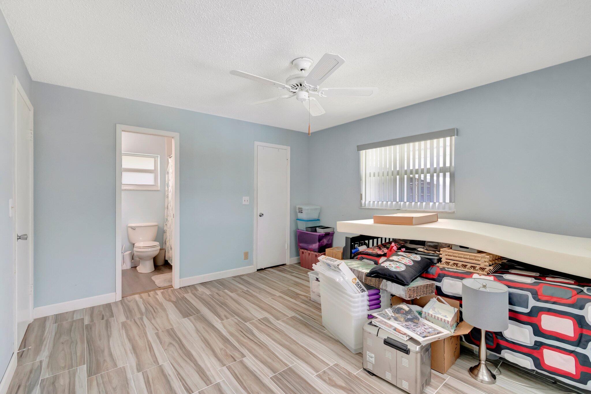 2012 Southwest 15th Street Boynton Beach, FL 33426 - Photo 27 of 54 32-web-or-mls-DSC_6460