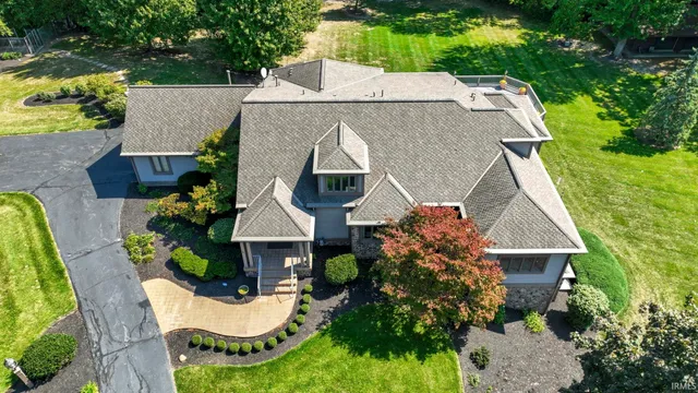 $890,000 | 1501 Fisher Avenue, Warsaw, IN 46580