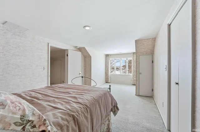 $940,000 | 1501 Fisher Avenue, Warsaw, IN 46580