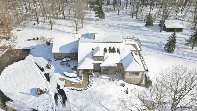 $940,000 | 1501 Fisher Avenue, Warsaw, IN 46580