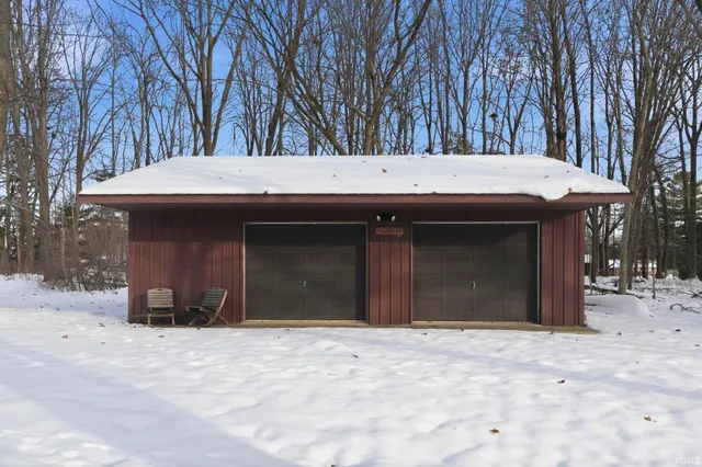 $940,000 | 1501 Fisher Avenue, Warsaw, IN 46580