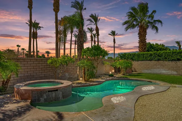 $739,900 | 43798 Parkway Esplanade East, La Quinta, CA 92253