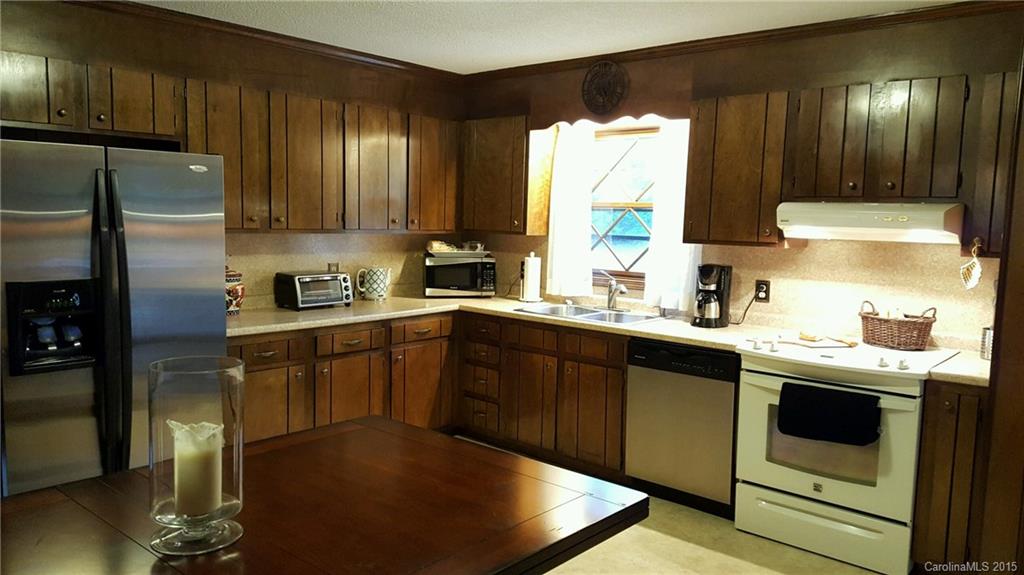 5162 Davidson Road, Unit 33 Davidson, NC 28036 - Photo 4 of 10 Gallery Image 4