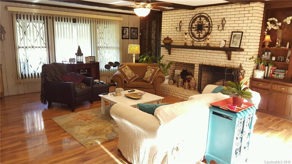 5162 Davidson Road, Unit 33 Davidson, NC 28036 - Photo 6 of 10 Gallery Image 6