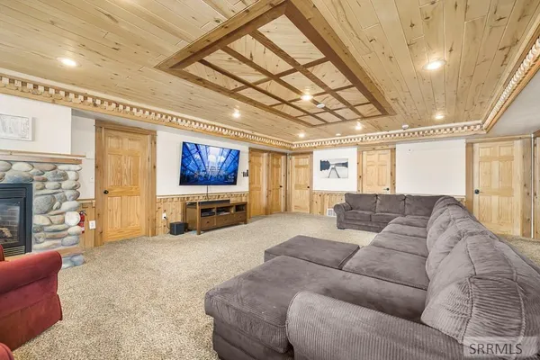 $1,295,000 | 3488 Arrange Peak Court, Island Park, ID 83429