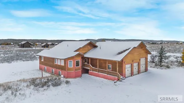 $1,295,000 | 3488 Arrange Peak Court, Island Park, ID 83429