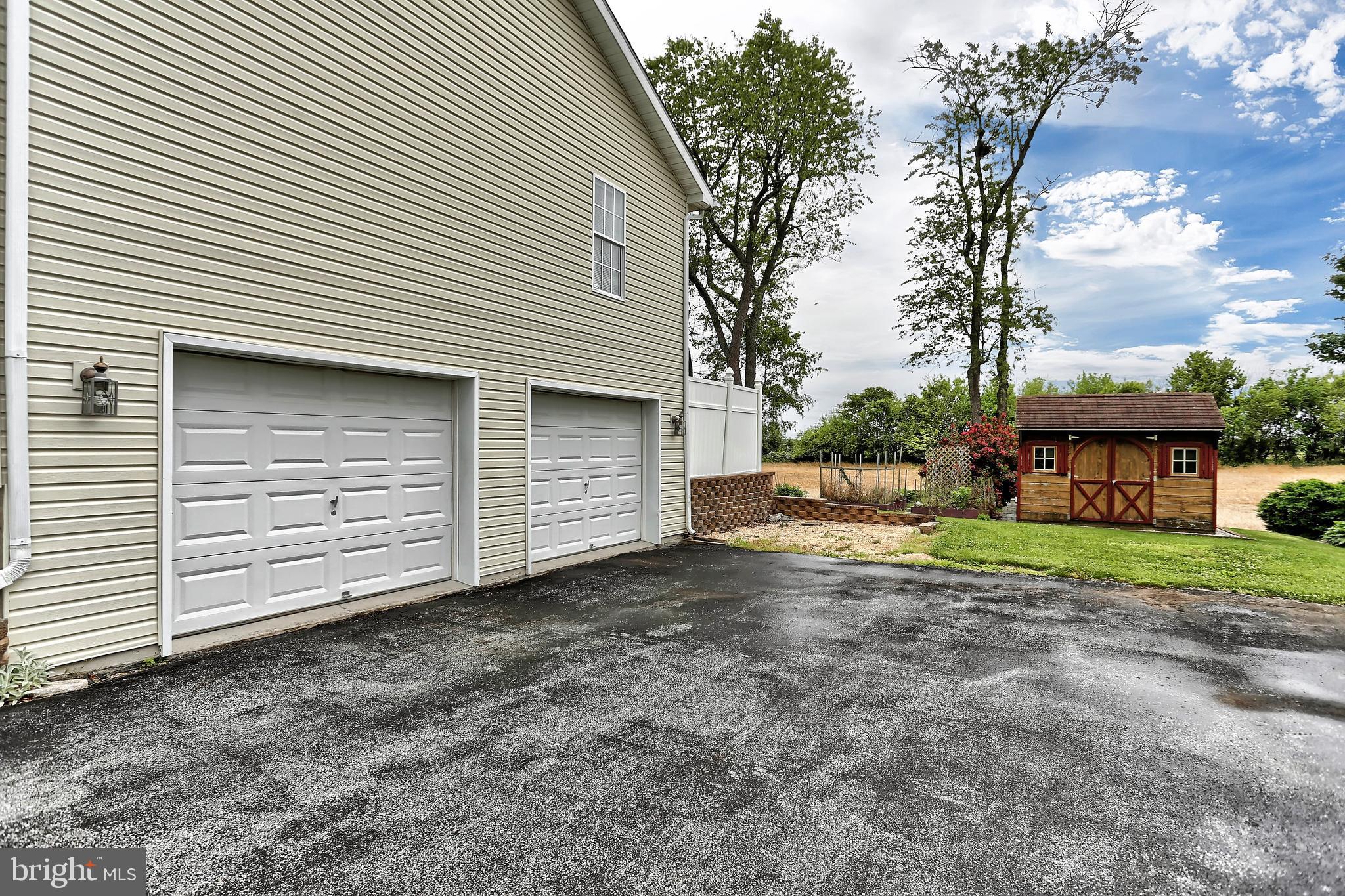 61 Test Road Hanover, PA 17331 - Photo 5 of 46