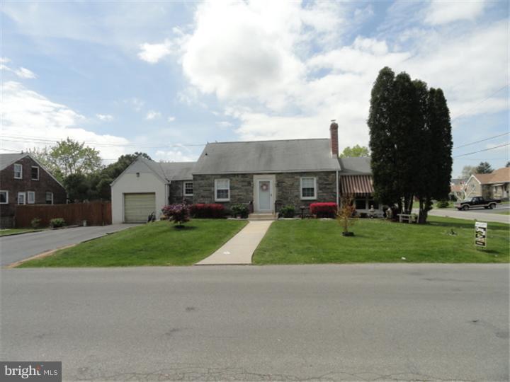 439 Tasker Avenue Folsom, PA 19033 - Photo 1 of 25 Gallery Image 1