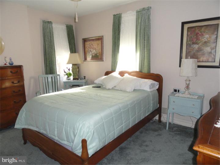 439 Tasker Avenue Folsom, PA 19033 - Photo 16 of 25 Gallery Image 16