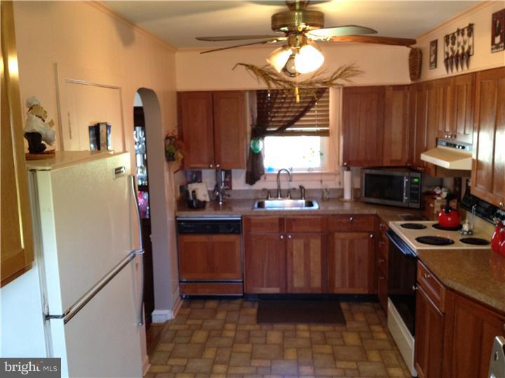 439 Tasker Avenue Folsom, PA 19033 - Photo 20 of 25 Gallery Image 20