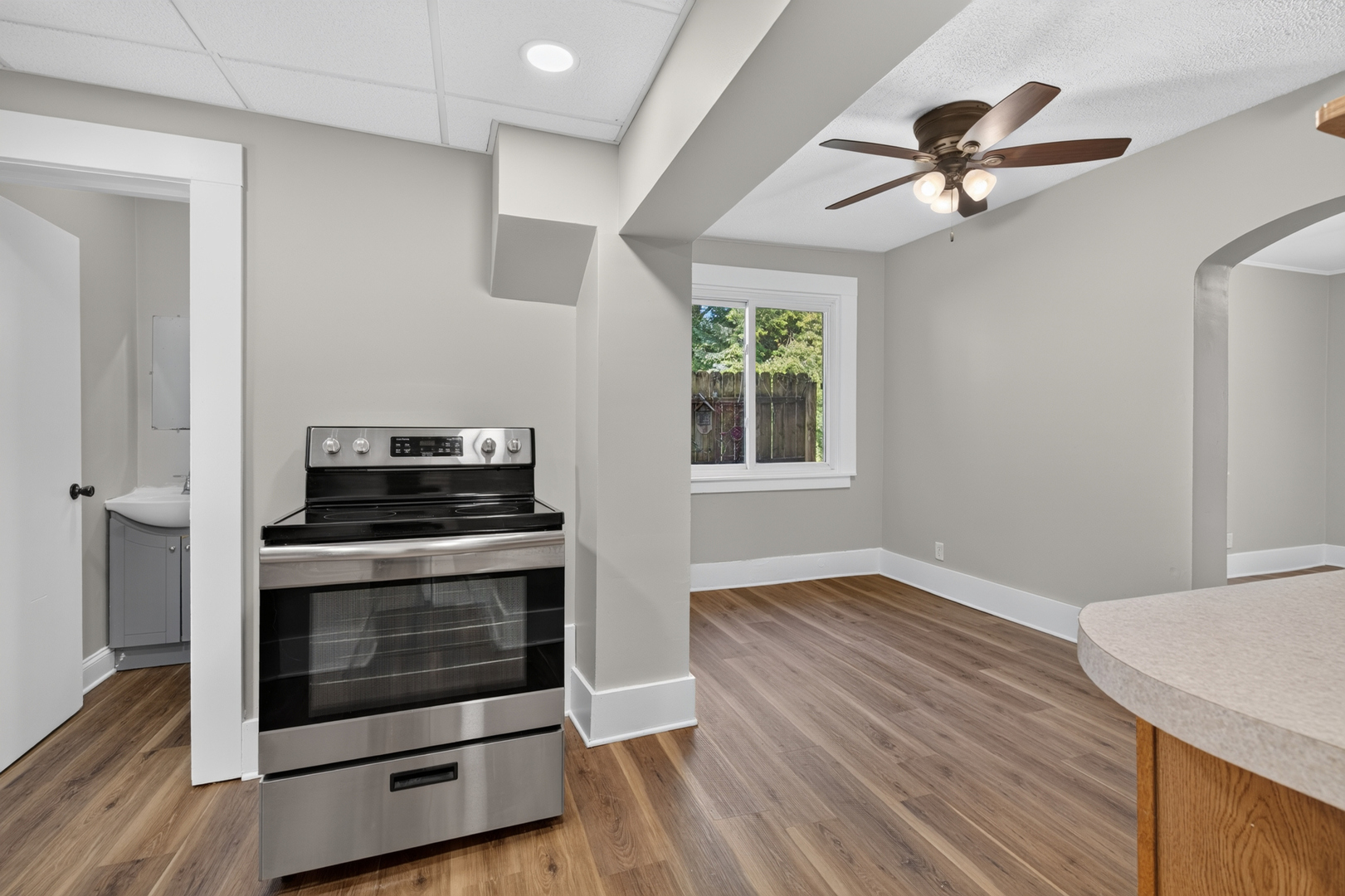 335 East Southmor Road Morris, IL 60450 - Photo 21 of 46 Gallery Image 21