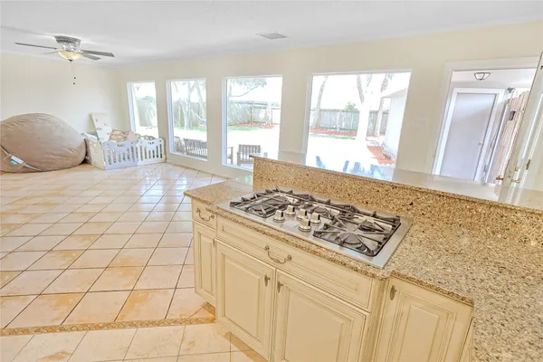 $459,000 | 34 West Dansby Drive, Galveston, TX 77551