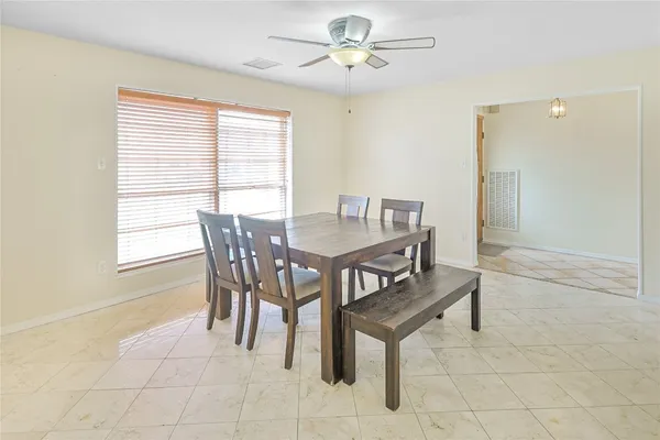 $459,000 | 34 West Dansby Drive, Galveston, TX 77551