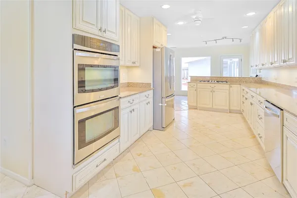 $459,000 | 34 West Dansby Drive, Galveston, TX 77551