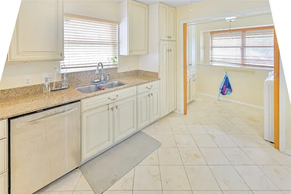 $459,000 | 34 West Dansby Drive, Galveston, TX 77551