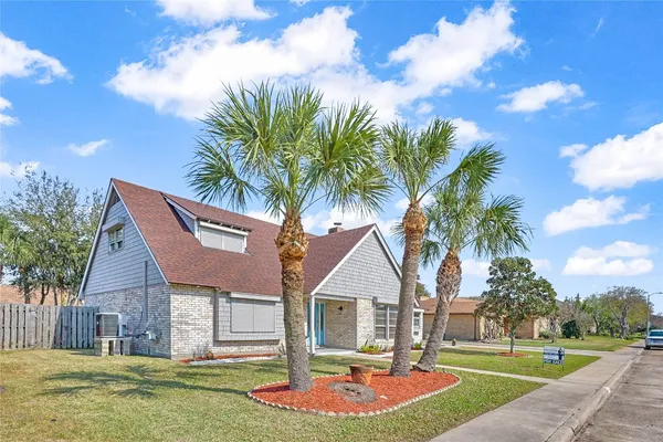 $459,000 | 34 West Dansby Drive, Galveston, TX 77551