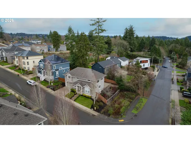 $889,000 | 1922 Northwest 114th Avenue, Portland, OR 97229