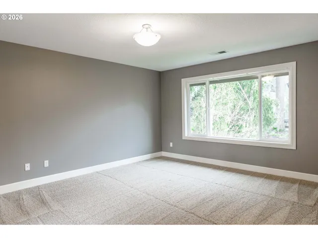 $889,000 | 1922 Northwest 114th Avenue, Portland, OR 97229