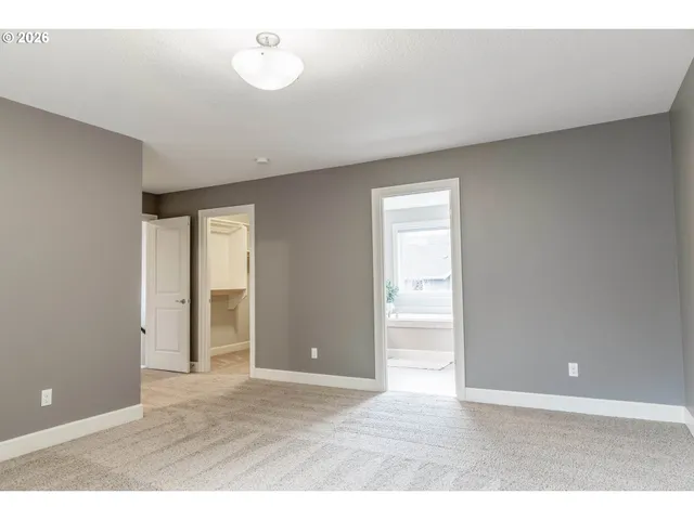 $889,000 | 1922 Northwest 114th Avenue, Portland, OR 97229