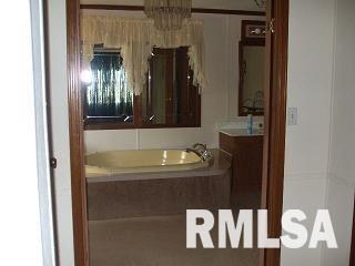 1981 Stonefort Road Stonefort, IL 62987 - Photo 7 of 11