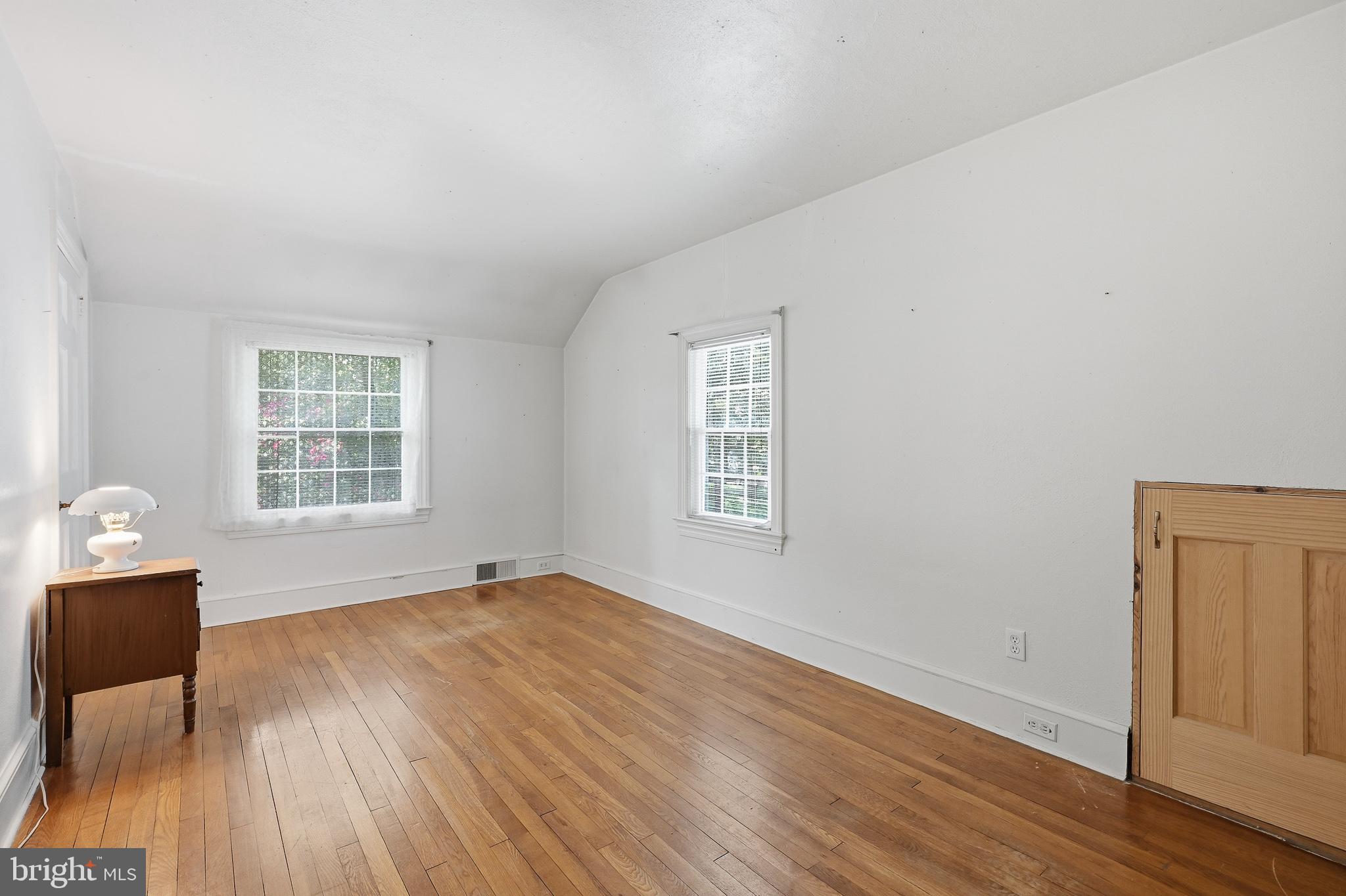 25145 Holly Road Seaford, DE 19973 - Photo 21 of 41 Upstairs bedroom 2