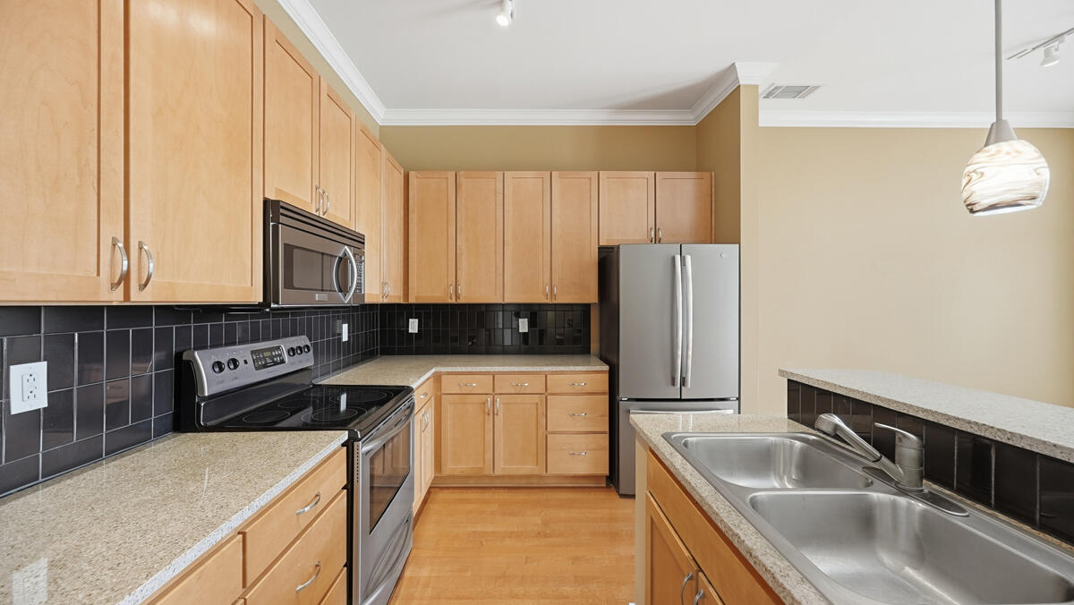 129 Walnut Street, Unit 214 Chattanooga, TN 37403 - Photo 8 of 32 6_129 walnut st-6