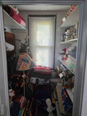 $138,000 | 1414 Newton Avenue, Johnston City, IL 62951