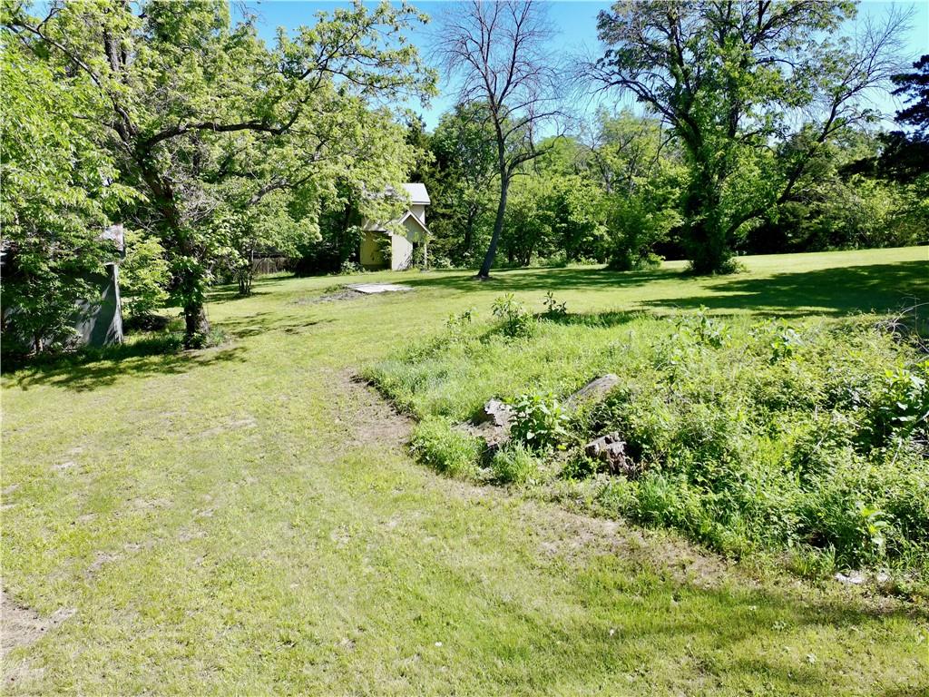 8360 Waverly Road De Soto, KS 66018 - Photo 19 of 42