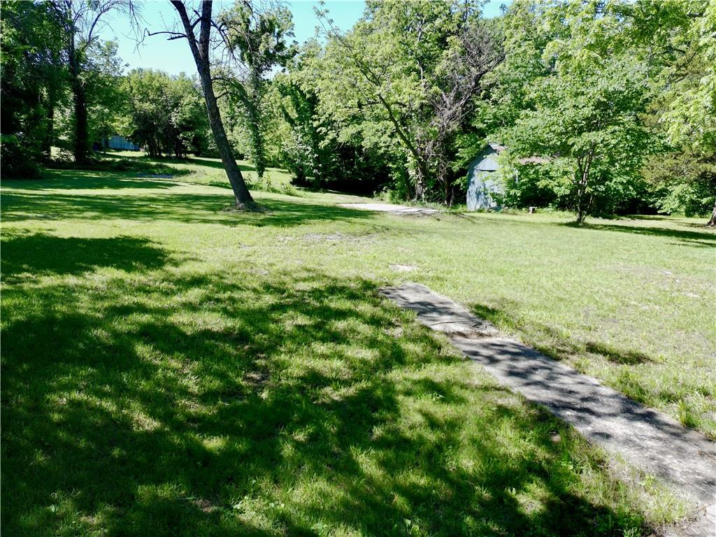 8360 Waverly Road De Soto, KS 66018 - Photo 24 of 42