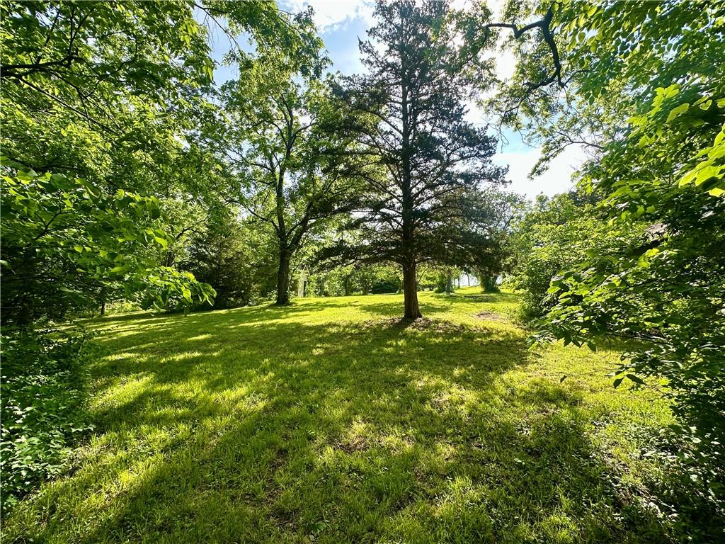 8360 Waverly Road De Soto, KS 66018 - Photo 37 of 42