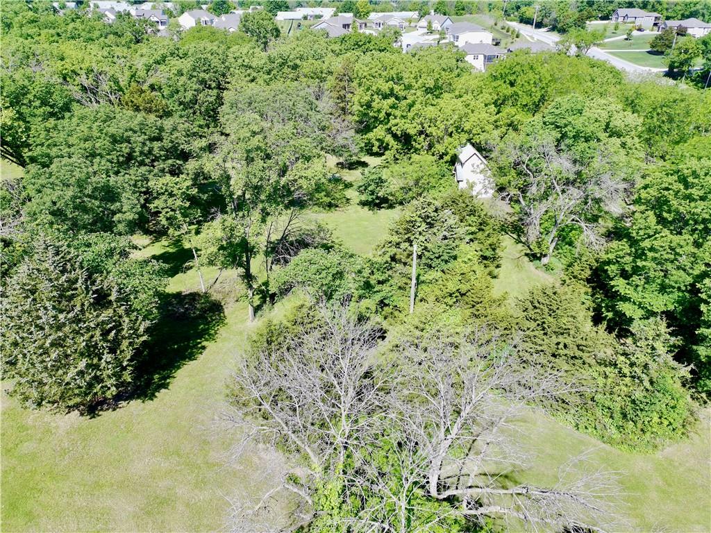 8360 Waverly Road De Soto, KS 66018 - Photo 10 of 42
