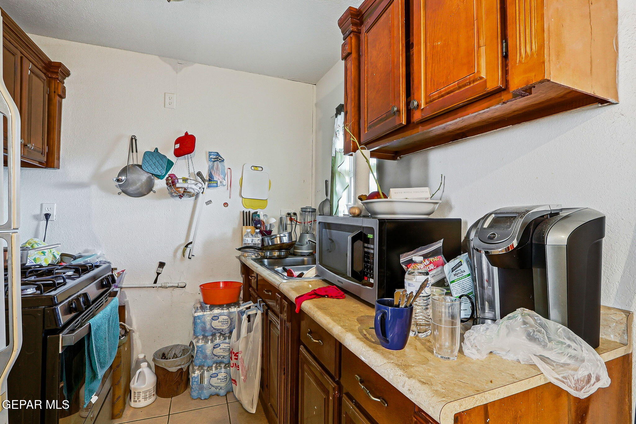 10540 Socorro Road Socorro, TX 79927 - Photo 20 of 45 a view of storage and utility room