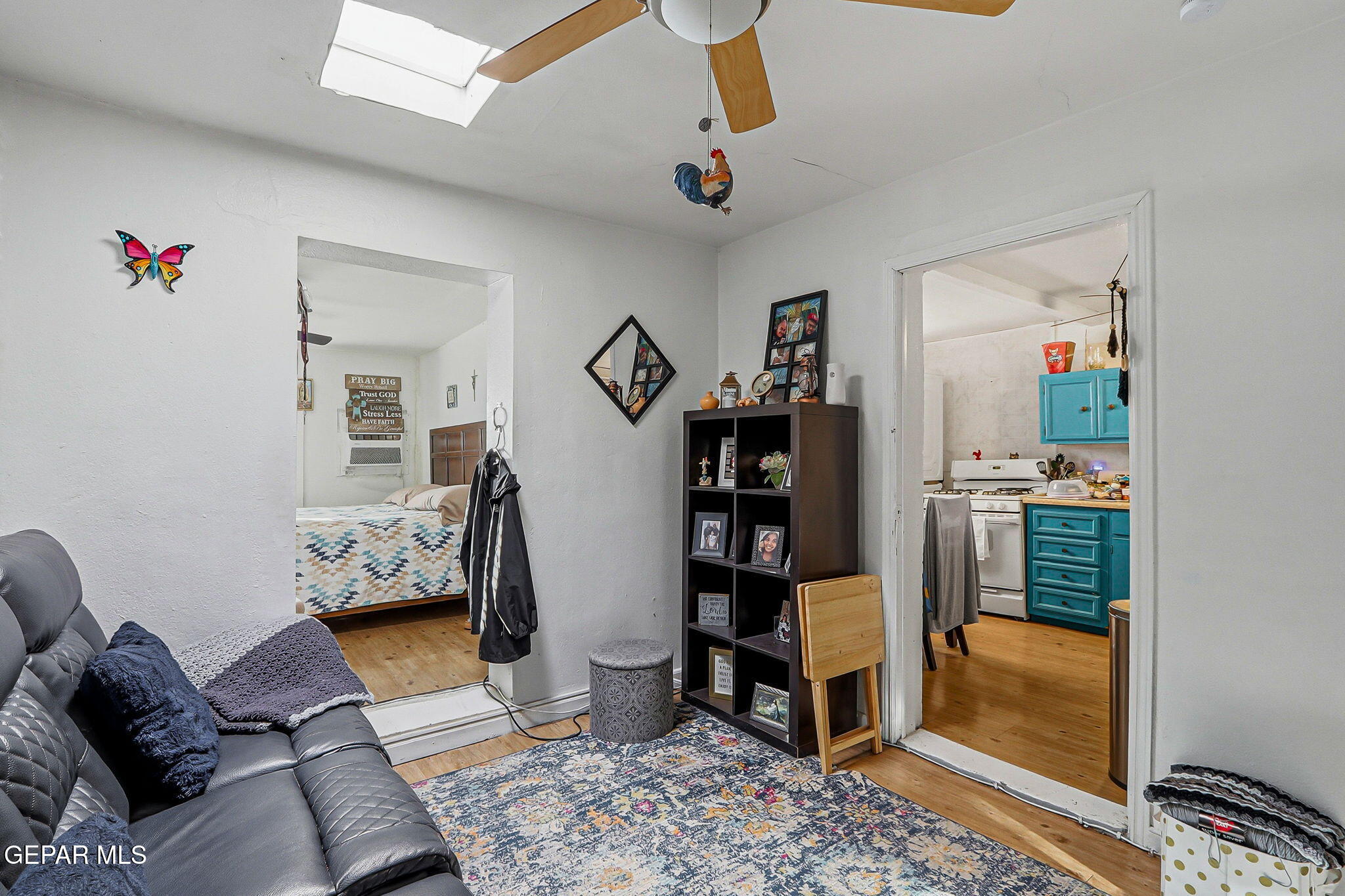10540 Socorro Road Socorro, TX 79927 - Photo 30 of 45 a living room with furniture and a window
