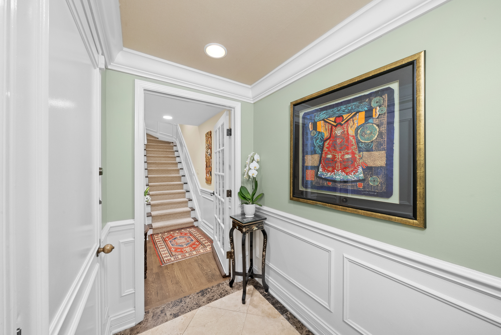 55 West Goethe Street, Unit 1222 Chicago, IL 60610 - Photo 18 of 43 a view of a hallway with entryway