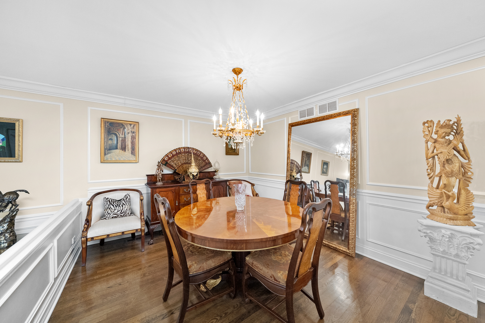 55 West Goethe Street, Unit 1222 Chicago, IL 60610 - Photo 10 of 43 a dining room with furniture and window