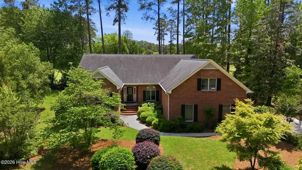 $625,000 | 204 Firestone Court, New Bern, NC 28562