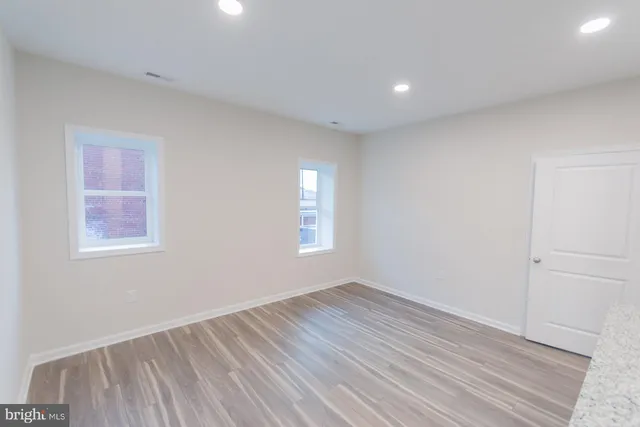 $1,725 | 215 West King Street, Unit B, Martinsburg, WV 25401