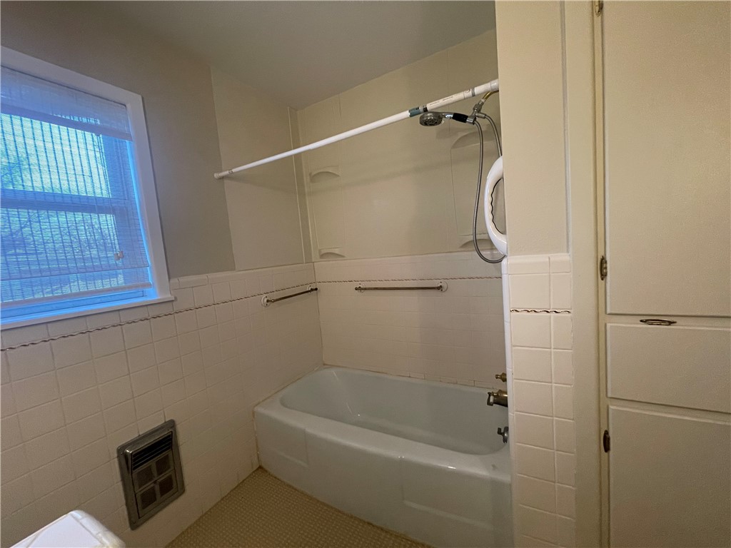 1008 North Bosque Street Meridian, TX 76665 - Photo 4 of 36