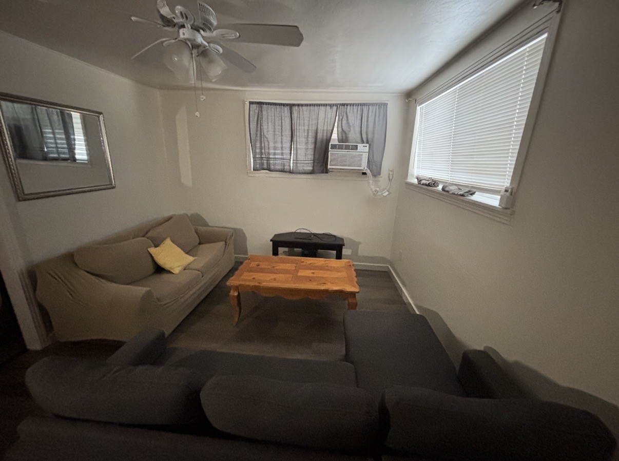 928 Main Street, Unit 922 La Marque, TX 77568 - Photo 2 of 10