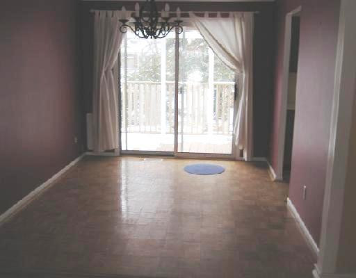 2716 Manchester Road Ann Arbor, MI 48104 - Photo 4 of 10 Photo 4