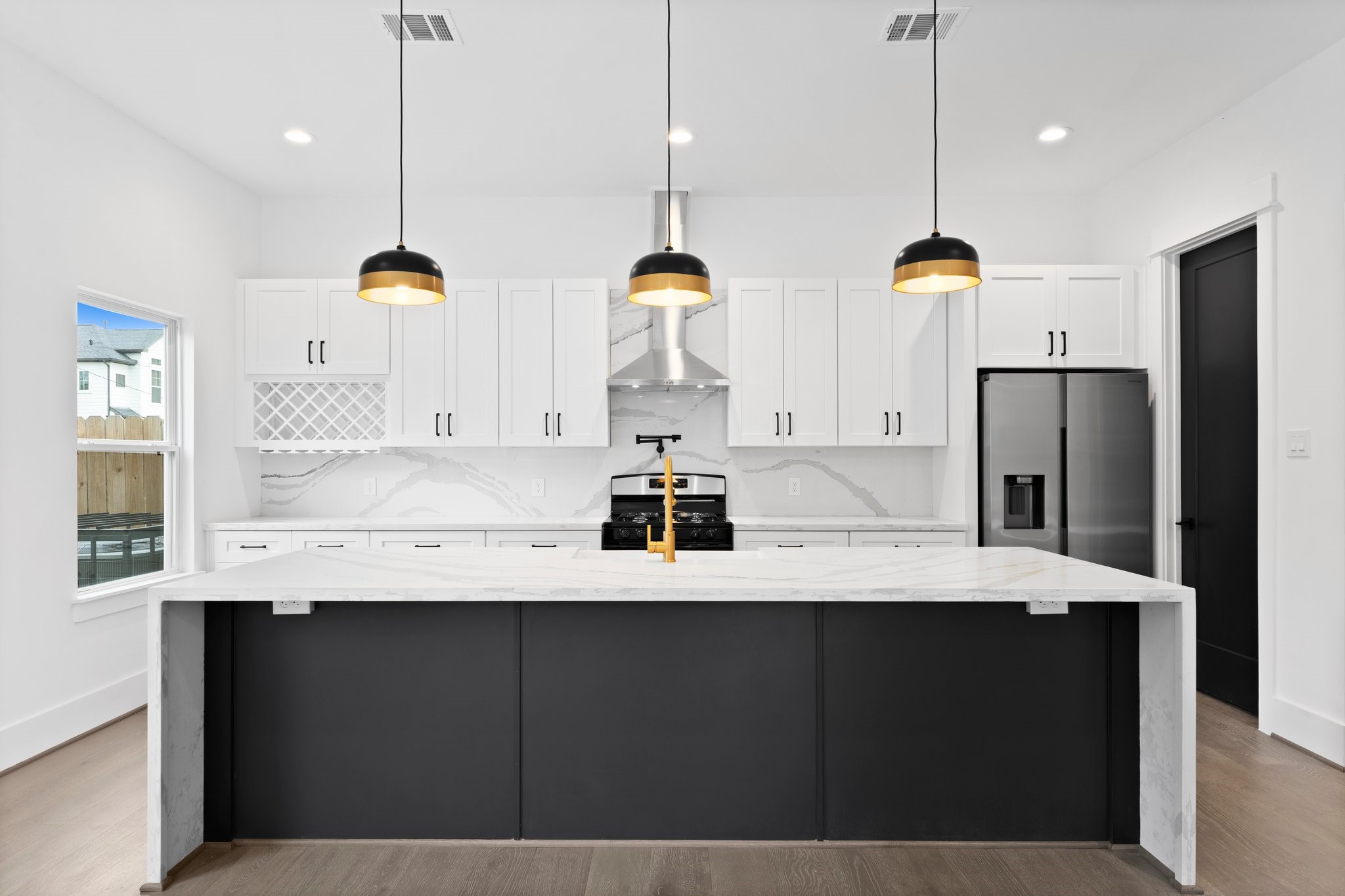 4303 Buck Street Houston, TX 77020 - Photo 11 of 28