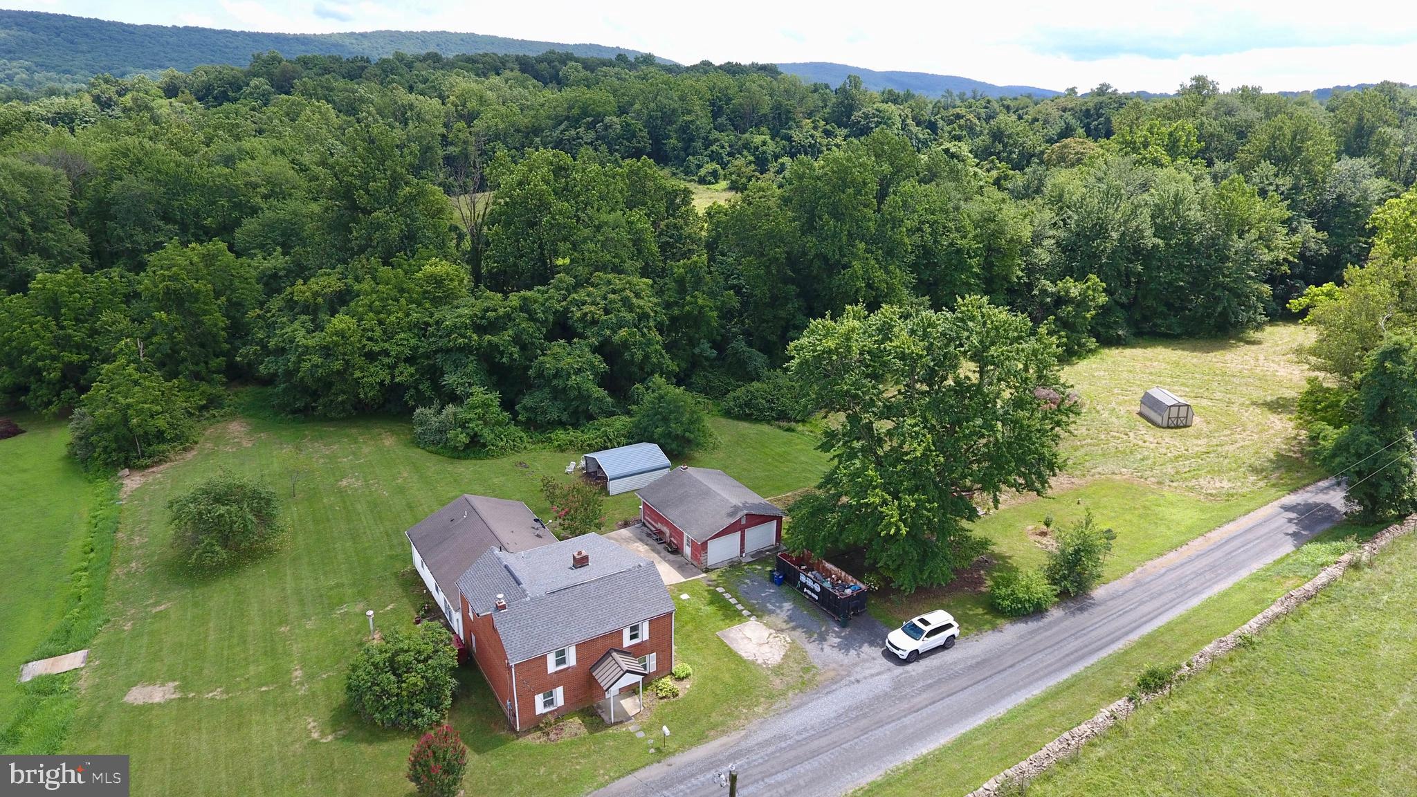 12978 Sagle Road Purcellville, VA 20132 - Photo 23 of 34 Gallery Image 23