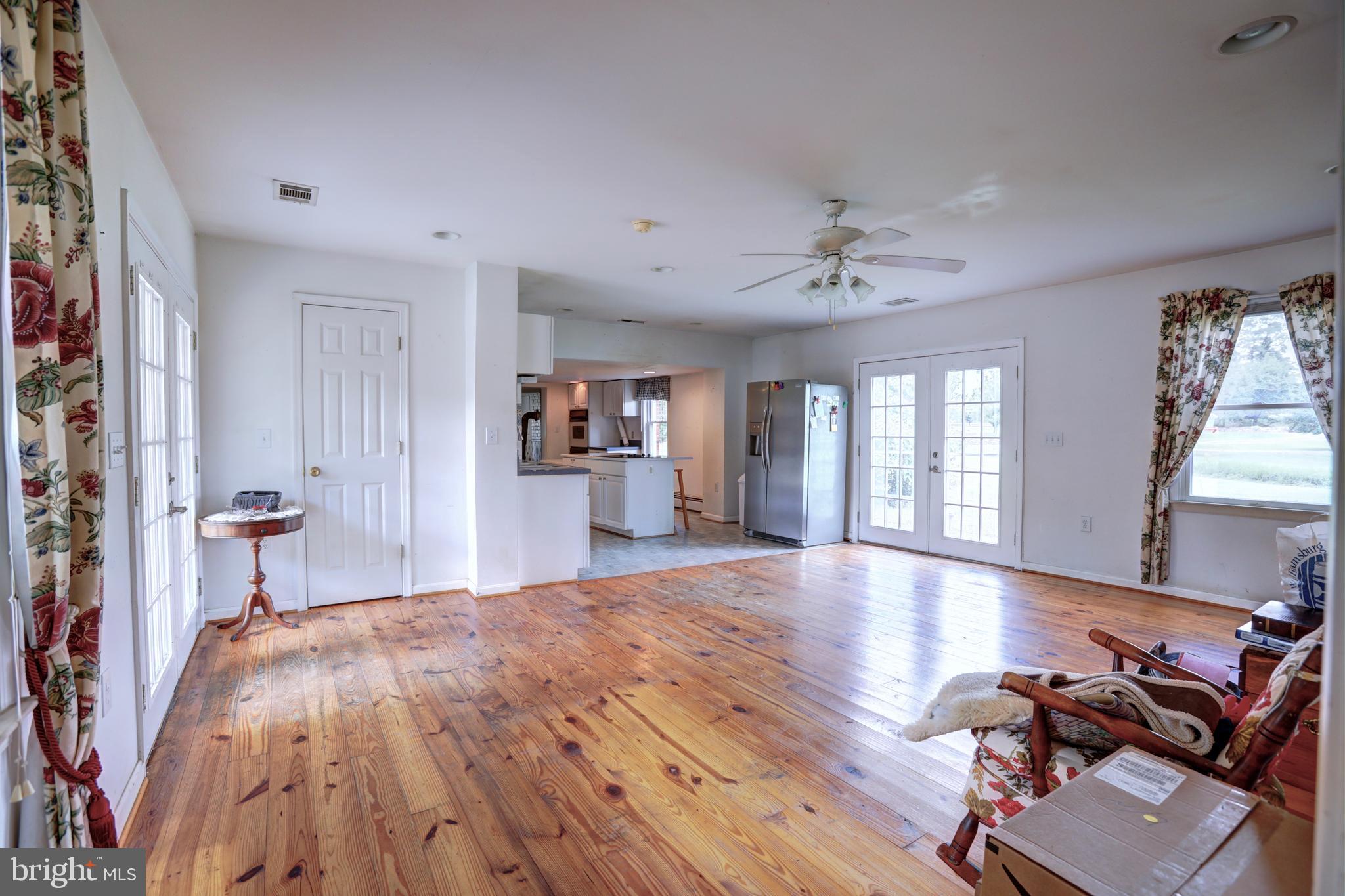12978 Sagle Road Purcellville, VA 20132 - Photo 9 of 34 Gallery Image 9